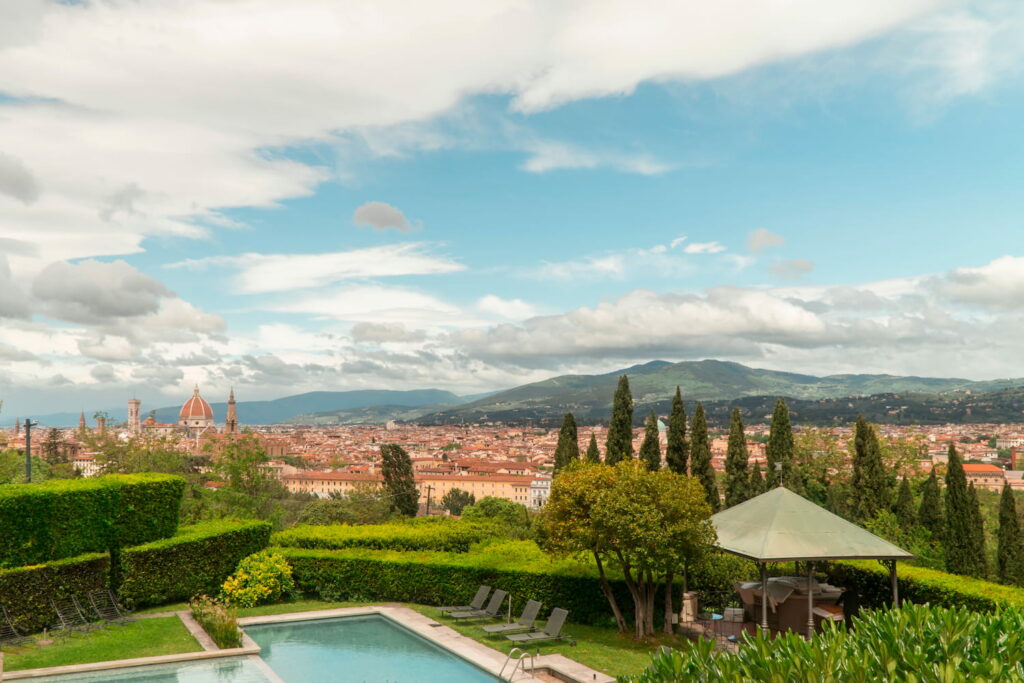 Florence hotels with pools