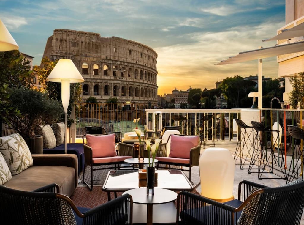 Top pick hotels with view of Colosseum Rome
