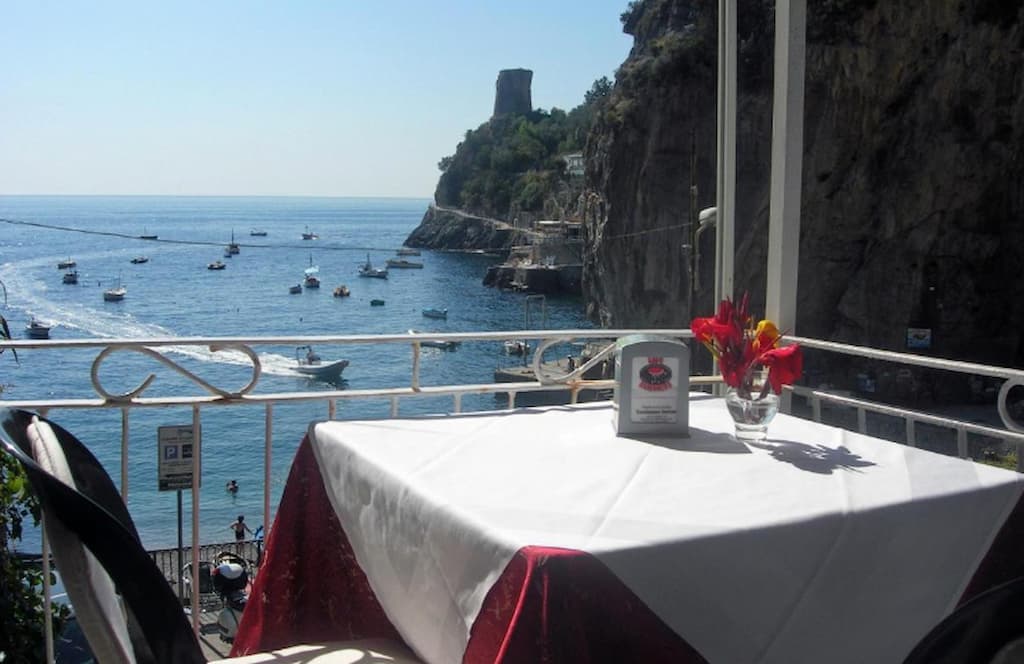 best location to stay in Italy for honeymoon